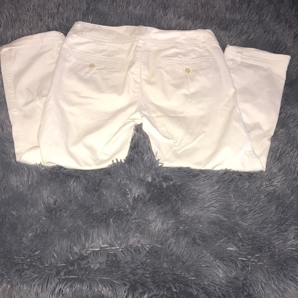 White American Eagle Capris - Picture 3 of 4